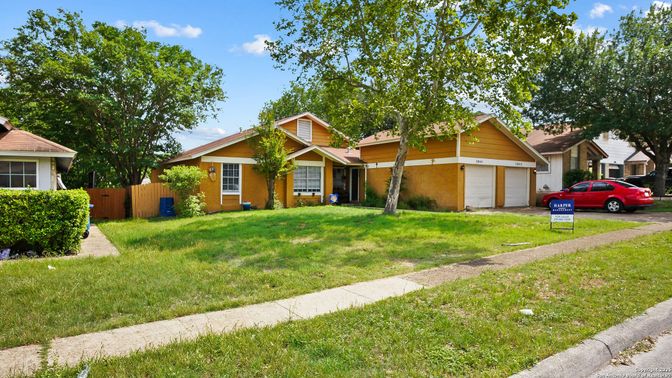 Attached, Backyard, Exterior, Facade, Ranch