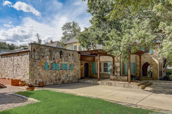 Backyard, Exterior, Facade, Mediterranean