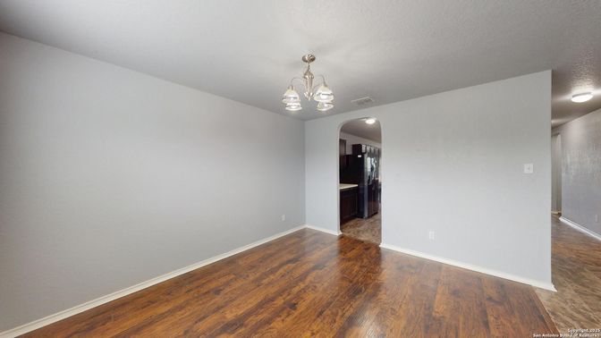 Chandelier, Empty room, Interior, Wood Texture Flooring