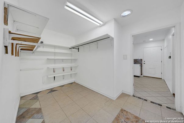 Interior, Recessed Lighting, Walk-in Closets