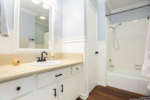 Bathroom, Interior, Wood Texture Flooring
