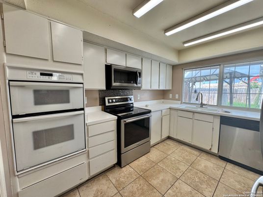 Interior, Kitchen, Stainless Steel Appliances