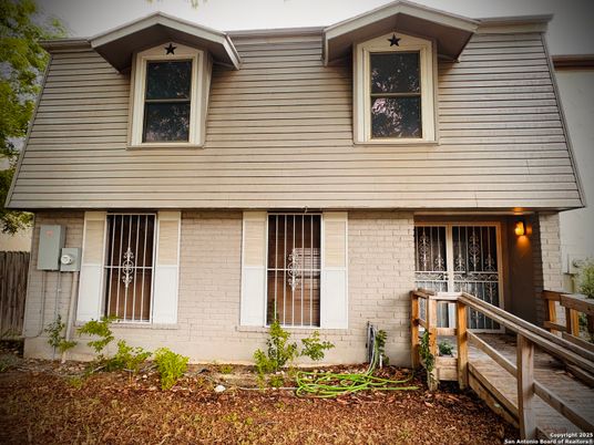 Exterior, Facade, None