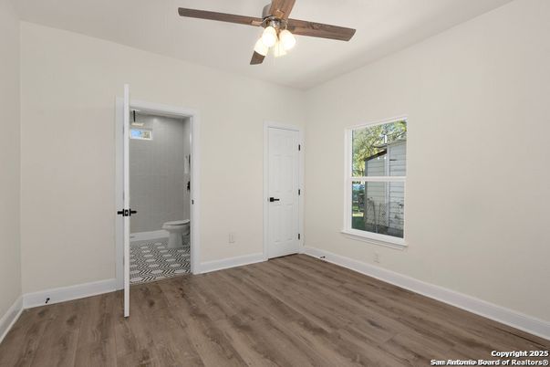 Bathroom, Empty room, Interior, Wood Texture Flooring