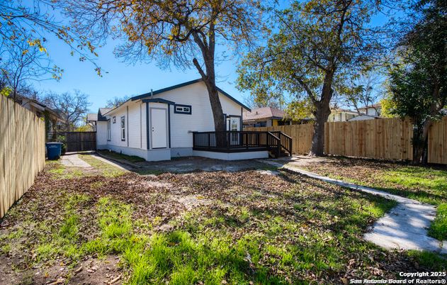 Backyard, Exterior