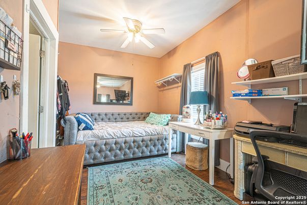 Bedroom, Home Office, Interior, Wood Texture Flooring