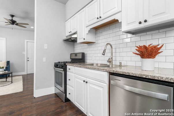Interior, Kitchen, Stainless Steel Appliances, Wood Texture Flooring