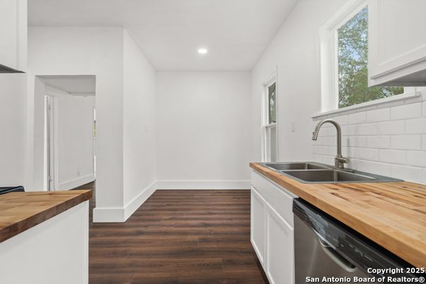 Interior, Kitchen, Recessed Lighting, Wood Texture Flooring