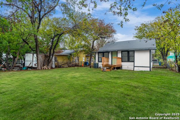 Backyard, Exterior