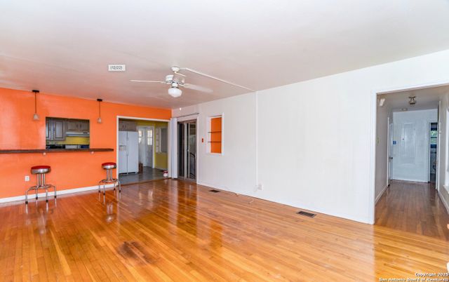 Empty room, Interior, Kitchen, Pendant Lights, Wood Texture Flooring