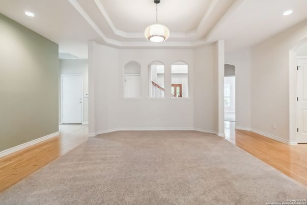 Empty room, Interior, Pendant Lights, Recessed Lighting, Wood Texture Flooring