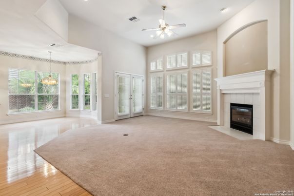 Empty room, Fireplace, Interior, Pendant Lights, Recessed Lighting