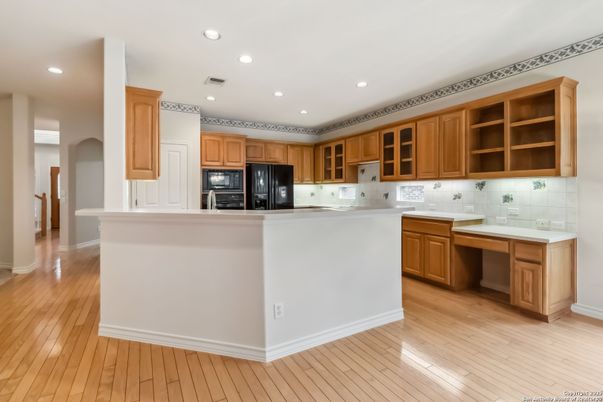 Interior, Kitchen, Recessed Lighting, Wood Texture Flooring