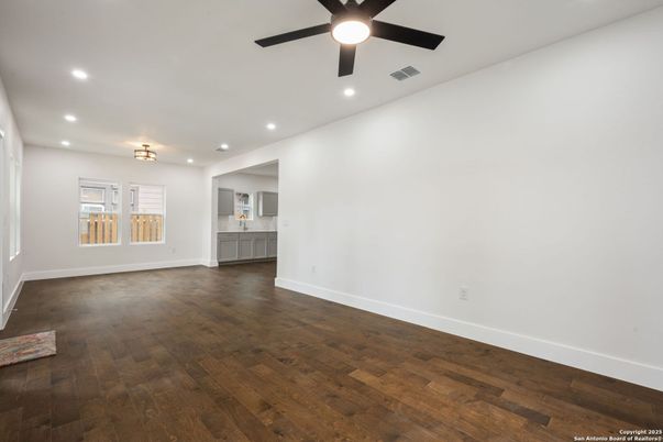 Empty room, Interior, Recessed Lighting, Wood Texture Flooring