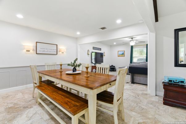 Dining room, Interior, Living room, Recessed Lighting
