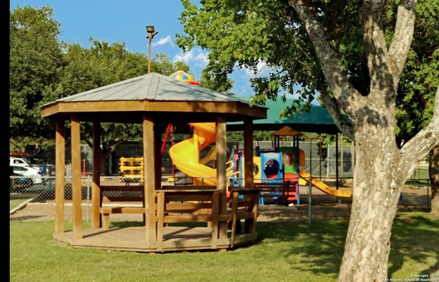 Backyard, Exterior, Playground