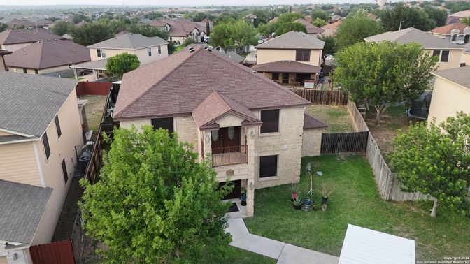 Exterior, Drone