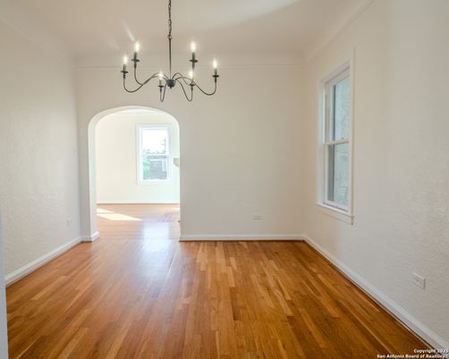 Chandelier, Empty room, Interior, Wood Texture Flooring