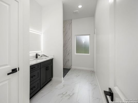 Bathroom, Interior, Marble, Marble Walls, Recessed Lighting