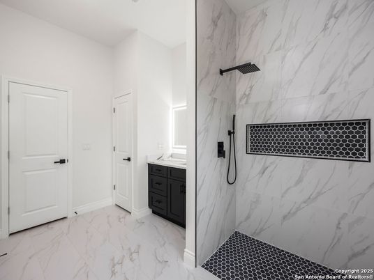 Bathroom, Interior, Marble, Marble Walls