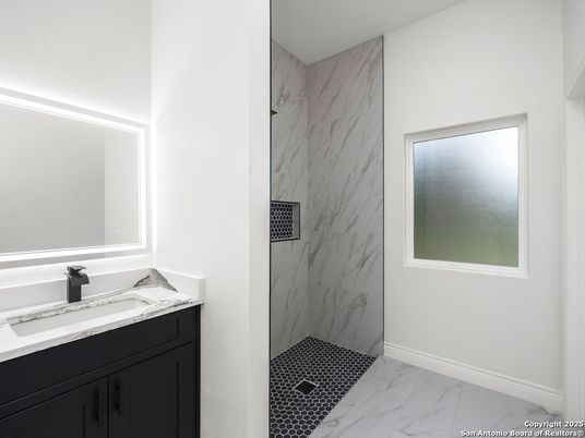 Bathroom, Interior, Marble, Marble Walls