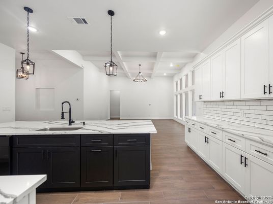 Interior, Kitchen, Pendant Lights, Recessed Lighting, Wood Texture Flooring