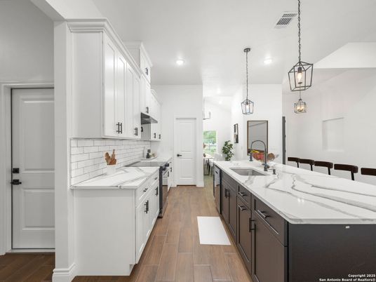 Interior, Kitchen, Pendant Lights, Recessed Lighting, Wood Texture Flooring