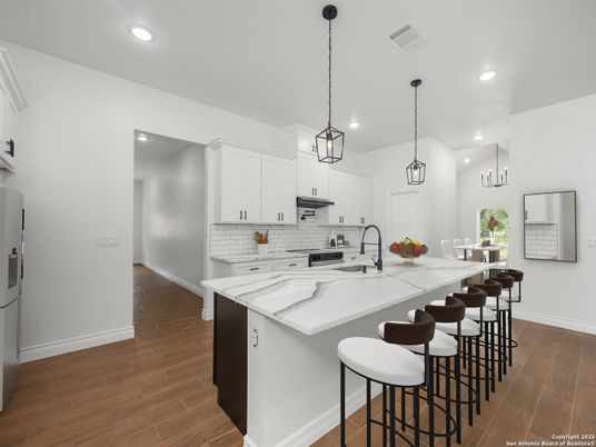 Interior, Kitchen, Pendant Lights, Recessed Lighting, Wood Texture Flooring