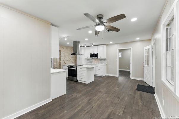 Interior, Kitchen, Recessed Lighting, Wood Texture Flooring