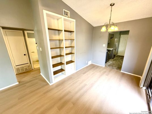 Empty room, Interior, Pendant Lights, Wood Texture Flooring