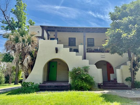Exterior, Facade, Spanish Mediterranean