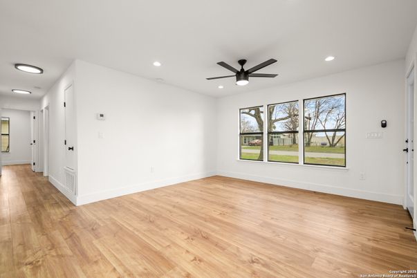 Empty room, Interior, Recessed Lighting, Wood Texture Flooring