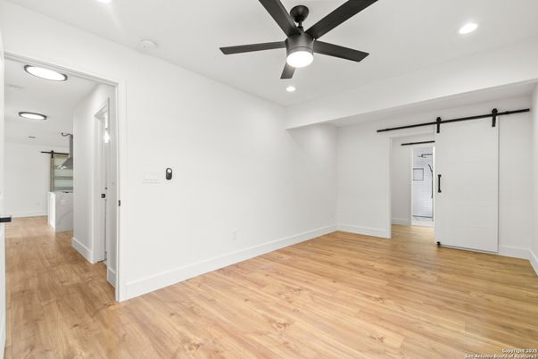 Empty room, Interior, Recessed Lighting, Wood Texture Flooring
