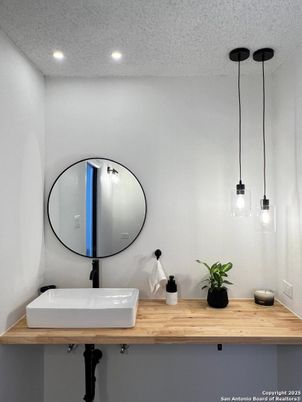 Bathroom, Interior, Pendant Lights, Recessed Lighting