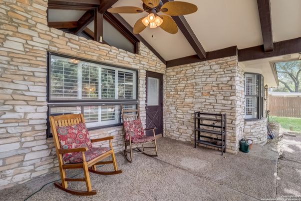 Exterior, Stone Walls, Wooden Beams