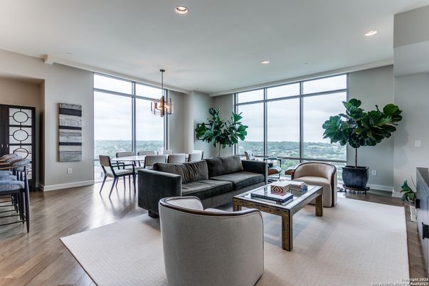 Dining room, Interior, Living room, Pendant Lights, Recessed Lighting, Wood Texture Flooring