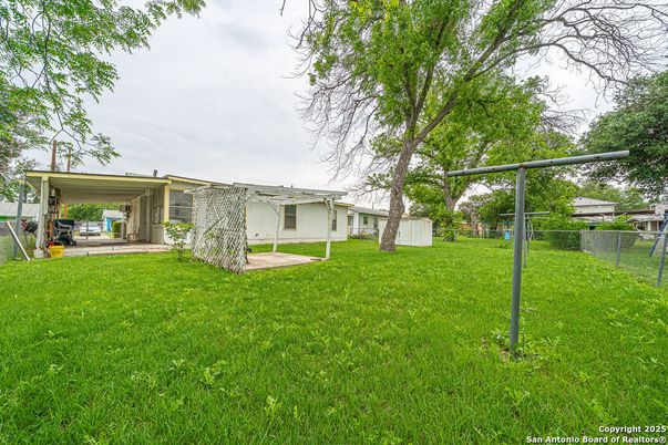 Backyard, Exterior
