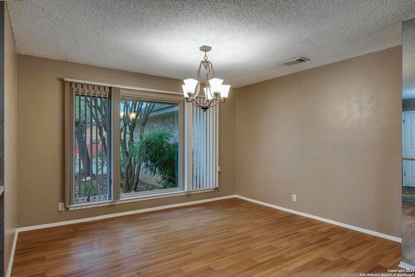 Chandelier, Empty room, Interior, Pendant Lights, Wood Texture Flooring