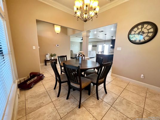 Chandelier, Dining room, Interior