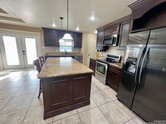 Interior, Kitchen, Pendant Lights, Recessed Lighting, Stainless Steel Appliances