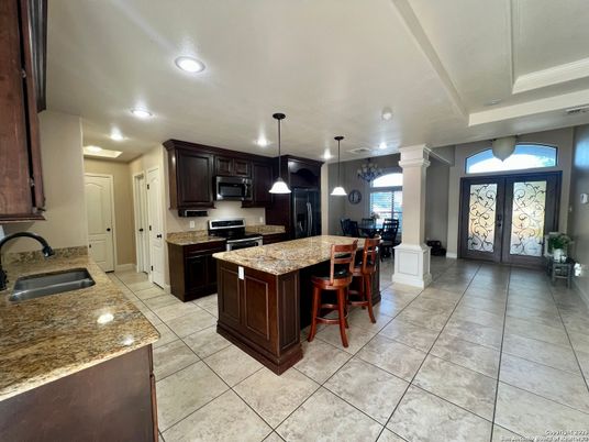 Interior, Kitchen, Pendant Lights, Recessed Lighting, Stainless Steel Appliances