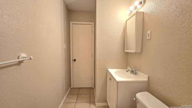 Bathroom, Interior