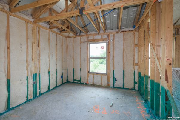 Empty room, Interior, Wooden Beams, Wooden Walls