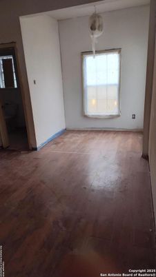 Empty room, Interior, Pendant Lights, Wood Texture Flooring