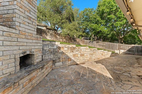 Exterior, Fireplace
