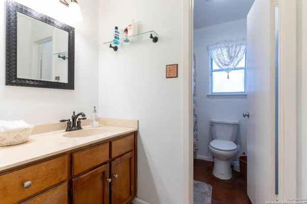 Bathroom, Interior