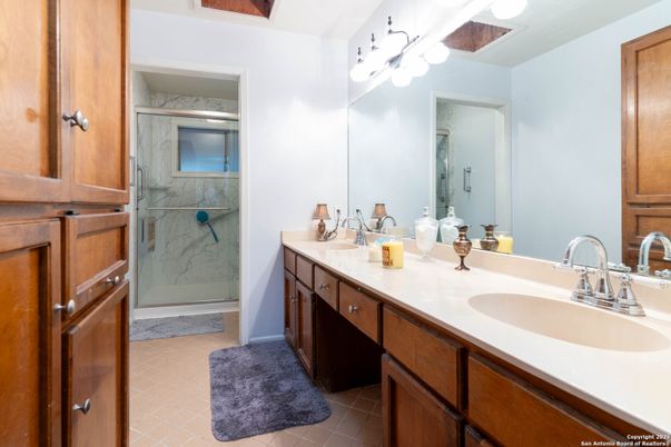 Bathroom, Dual Sink Vanities, Glass Shower, Interior