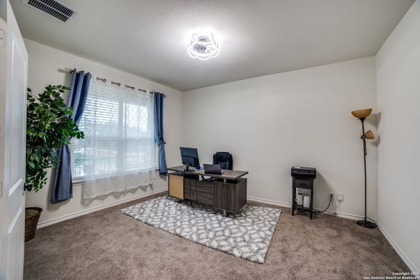 Home Office, Interior