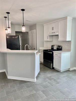 Interior, Kitchen, Pendant Lights