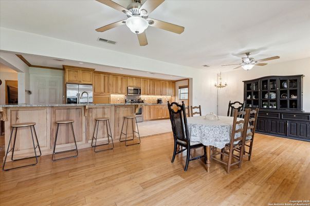 Dining room, Interior, Kitchen, Stainless Steel Appliances, Wood Texture Flooring